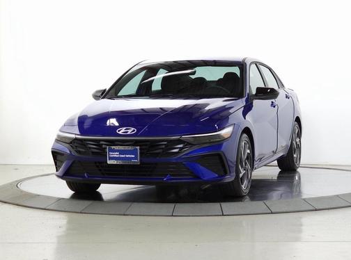 2025 Hyundai ELANTRA HEV SEL