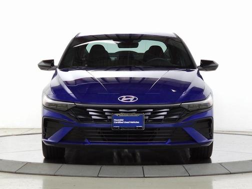 2025 Hyundai ELANTRA HEV SEL