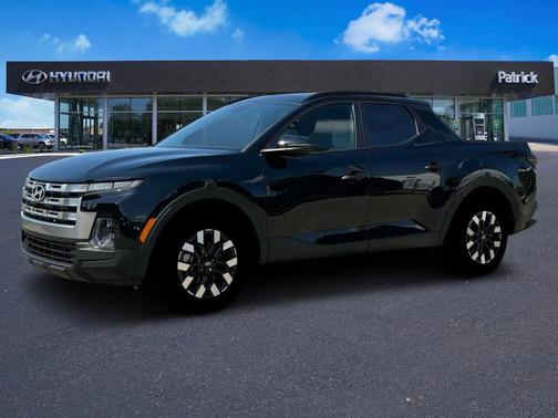 2025 Hyundai SANTA CRUZ SEL Activity