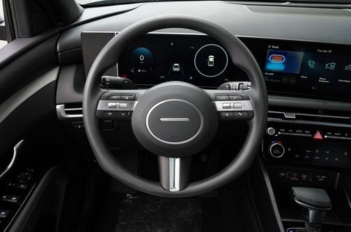 2025 Hyundai SANTA CRUZ SEL Activity