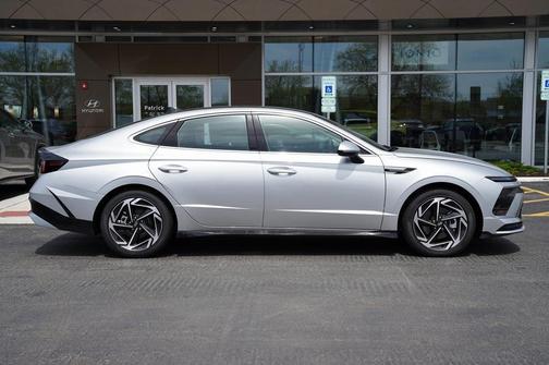 2025 Hyundai SONATA SEL Convenience