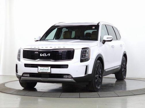 Glacial White Pearl 2022 Kia Telluride SX