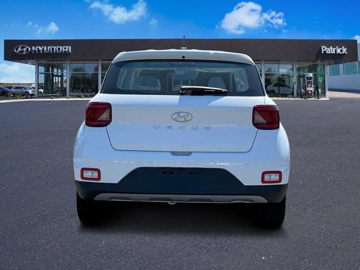 2025 Hyundai VENUE SE
