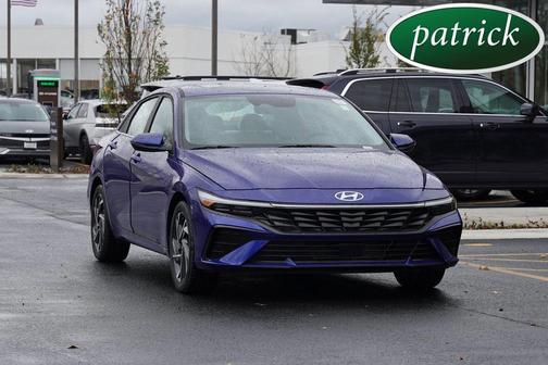 2025 Hyundai ELANTRA Limited