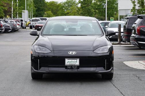 2025 Hyundai IONIQ 6 SEL