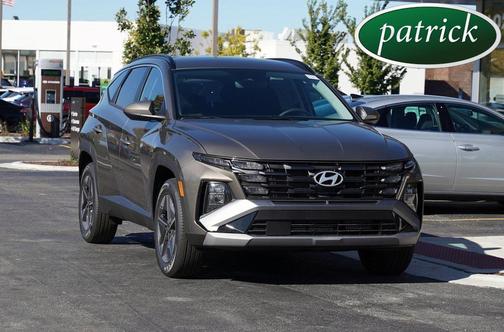 2026 Hyundai TUCSON Hybrid SEL