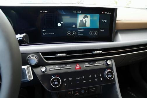 2025 Hyundai SONATA Hybrid Limited