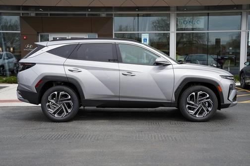 2025 Hyundai TUCSON Hybrid Limited