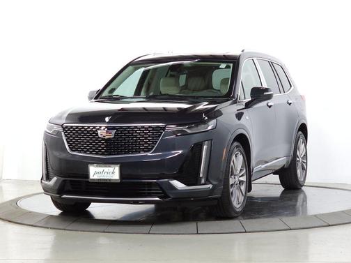 Wilder Metallic 2022 Cadillac XT6 Premium Luxury AWD