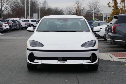 2025 Hyundai IONIQ 6 SEL
