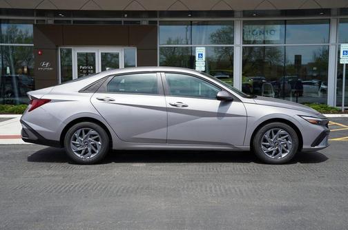2025 Hyundai ELANTRA HEV Blue