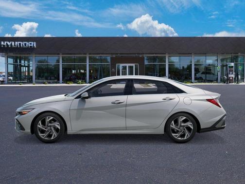 2025 Hyundai ELANTRA HEV Limited