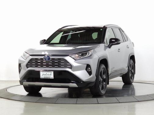 2020 Toyota RAV4 Hybrid XSE