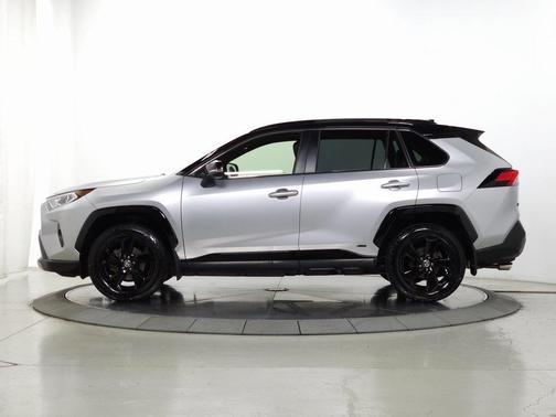 2020 Toyota RAV4 Hybrid XSE