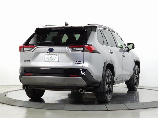 2020 Toyota RAV4 Hybrid XSE