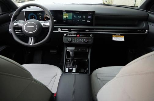 2025 Hyundai SANTA CRUZ SE