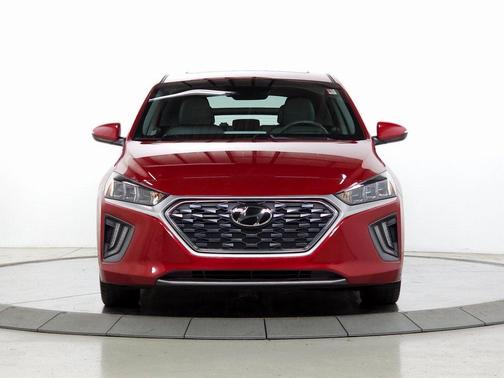 2022 Hyundai IONIQ Hybrid SEL