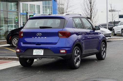 2025 Hyundai VENUE Limited
