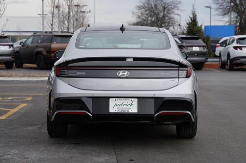 2025 Hyundai SONATA Hybrid Limited