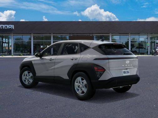 2025 Hyundai KONA SE
