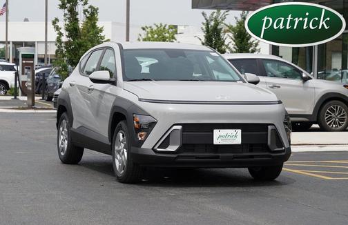 2025 Hyundai KONA SE