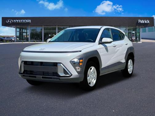 2025 Hyundai KONA SE