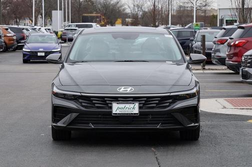 2025 Hyundai ELANTRA HEV Limited