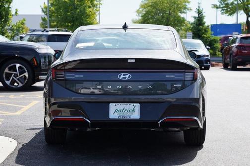 2025 Hyundai SONATA SEL