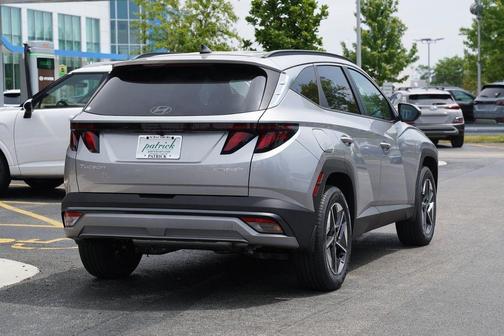 Shimmering Silver 2026 Hyundai TUCSON Plug-In Hybrid SEL
