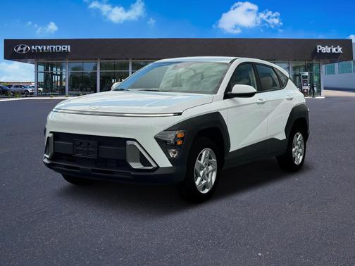 2025 Hyundai KONA SE