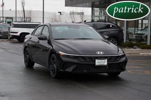 2026 Hyundai ELANTRA HEV SEL