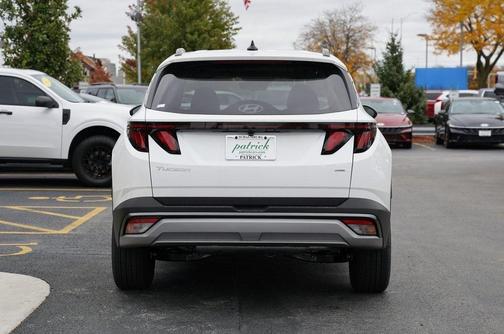 2026 Hyundai TUCSON SEL