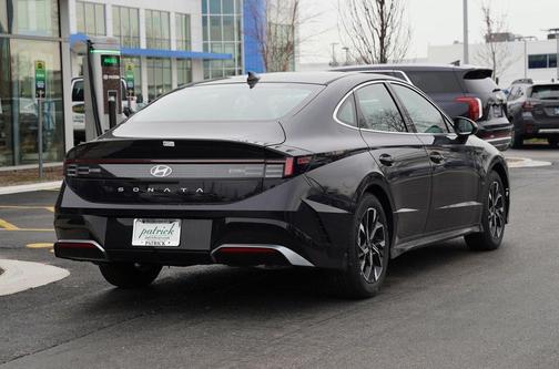 2025 Hyundai SONATA SEL