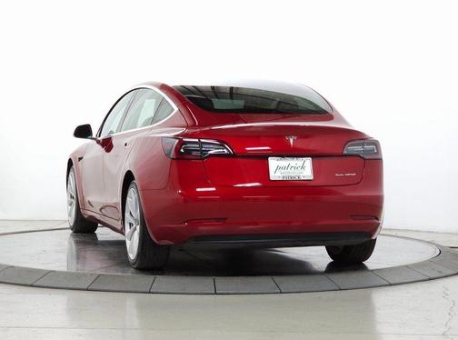 Red Multi 2019 Tesla Model 3 Long Range