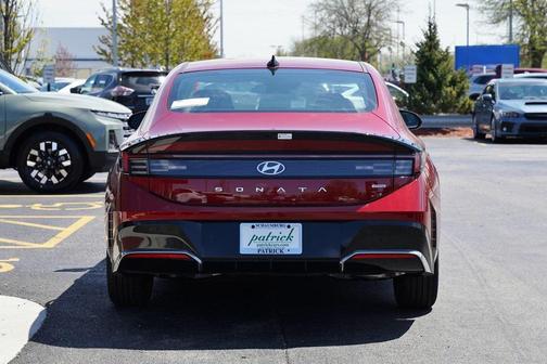 2025 Hyundai SONATA SEL