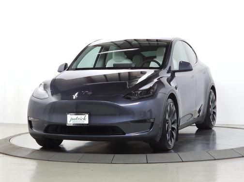 Midnight Silver Metallic 2023 Tesla Model Y Performance