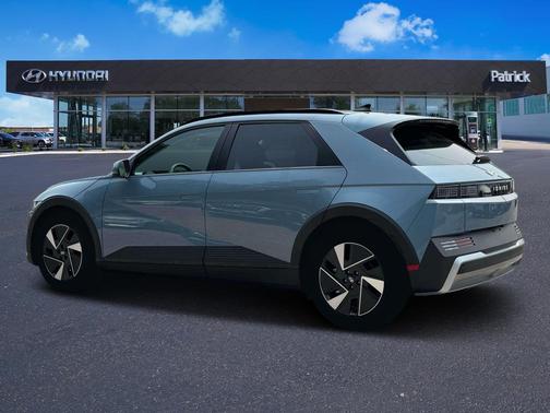 2025 Hyundai IONIQ 5 SEL