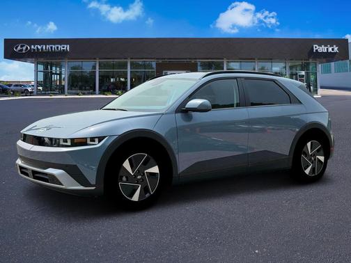 2025 Hyundai IONIQ 5 SEL