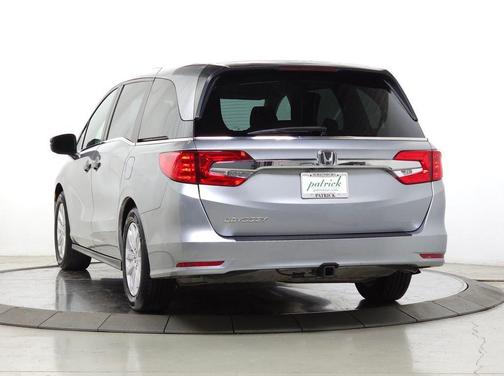 Lunar Silver Metallic 2018 Honda Odyssey LX