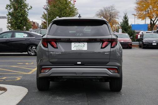 2026 Hyundai TUCSON SEL