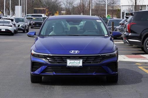 2025 Hyundai ELANTRA HEV Limited