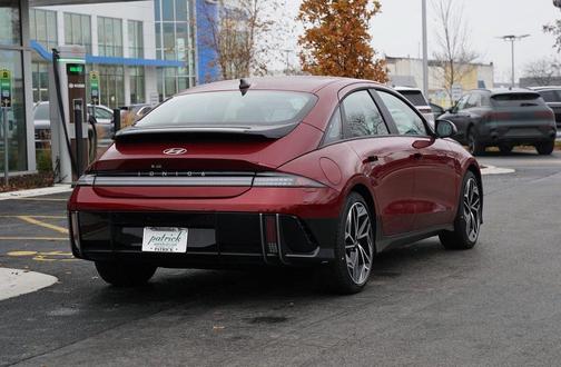 2025 Hyundai IONIQ 6 SEL