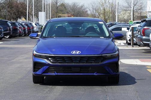 2025 Hyundai ELANTRA HEV Limited
