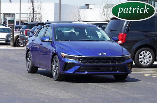 2025 Hyundai ELANTRA HEV Limited