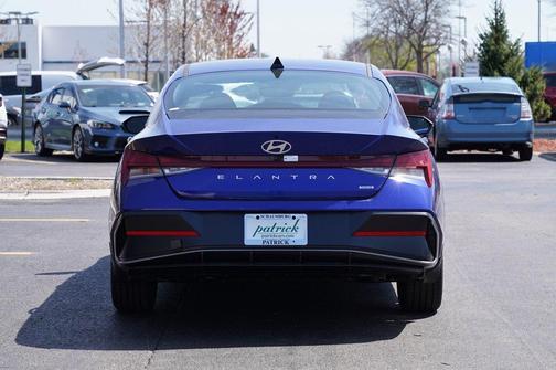 2025 Hyundai ELANTRA HEV Limited