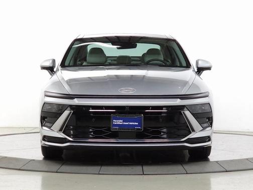 2024 Hyundai SONATA Hybrid Limited