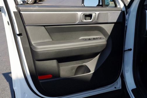 2025 Hyundai SANTA FE HEV SEL