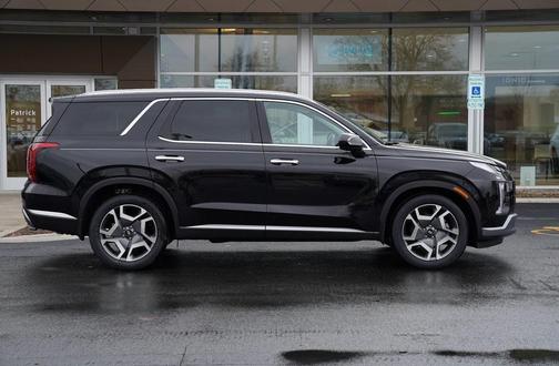 2025 Hyundai PALISADE SEL Premium