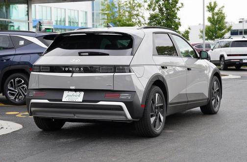 2025 Hyundai IONIQ 5 SEL