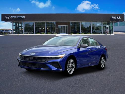 2025 Hyundai ELANTRA HEV SEL